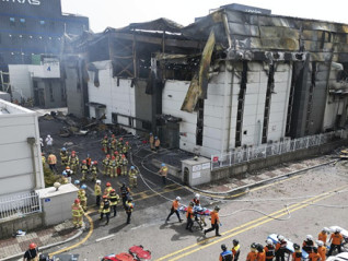 韩国一家锂电池工厂火灾致22人死亡，行业安全警钟再次敲响