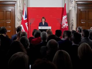 英国首位女性财政大臣发布经济改革纲领，有哪些看点？