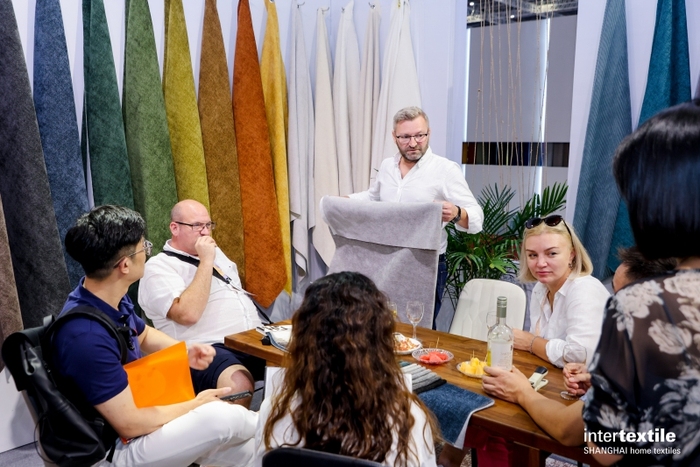 逐浪领航三十载！2024intertextile秋冬家纺展焕醒产业，智领未来 图2