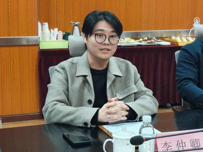 https://img3.jiemian.com/101/original/20241209/import_1733715991847420170012_a700xH.png