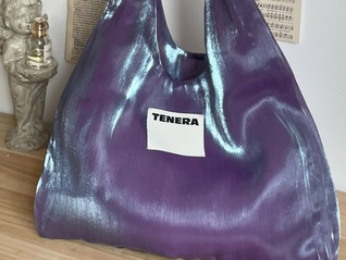 线上走红的中国手袋品牌TENERA，把店开到了韩国圣水洞