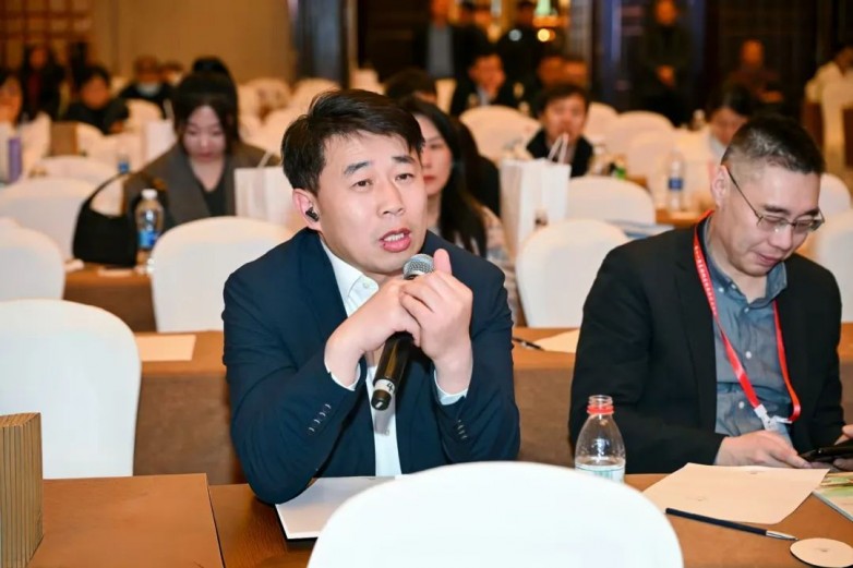 1745564576837229.jpg 640 (1).jpg