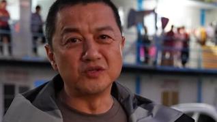 李亞鵬近30天帶貨超千萬，妻子稱縮減開支再搬家，投資失敗仍被限消，名下公司欠稅
