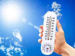 波及10余省區(qū)、最高或超40℃，今年首場(chǎng)大范圍高溫進(jìn)入鼎盛階段