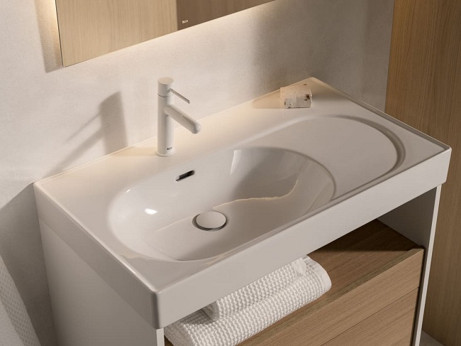 Meridian 横图.jpeg