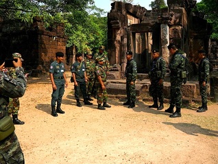 泰國(guó)和柬埔寨士兵在邊境發(fā)生短暫交火，1人喪生