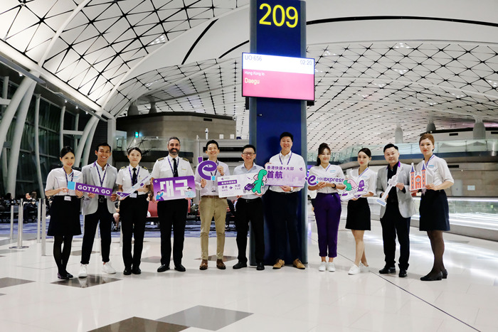 https://img3.jiemian.com/101/original/20250607/import_1749264512893520170011_a700xH.jpg