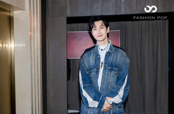 黄晓明.jpg