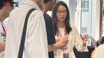 90后数学家王虹北大讲座，曾破解挂谷猜想震动学界，韦东奕连续三天前排听讲并交流