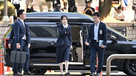 韩国宪政史上首次！前总统尹锡悦和妻子金建希均被拘捕
