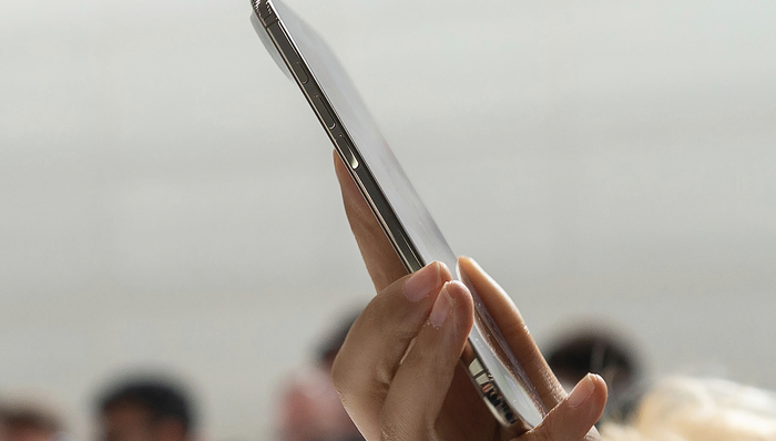 湖南在线:天虹兑换码回收-iPhone Air在华发售延期，苹果回应