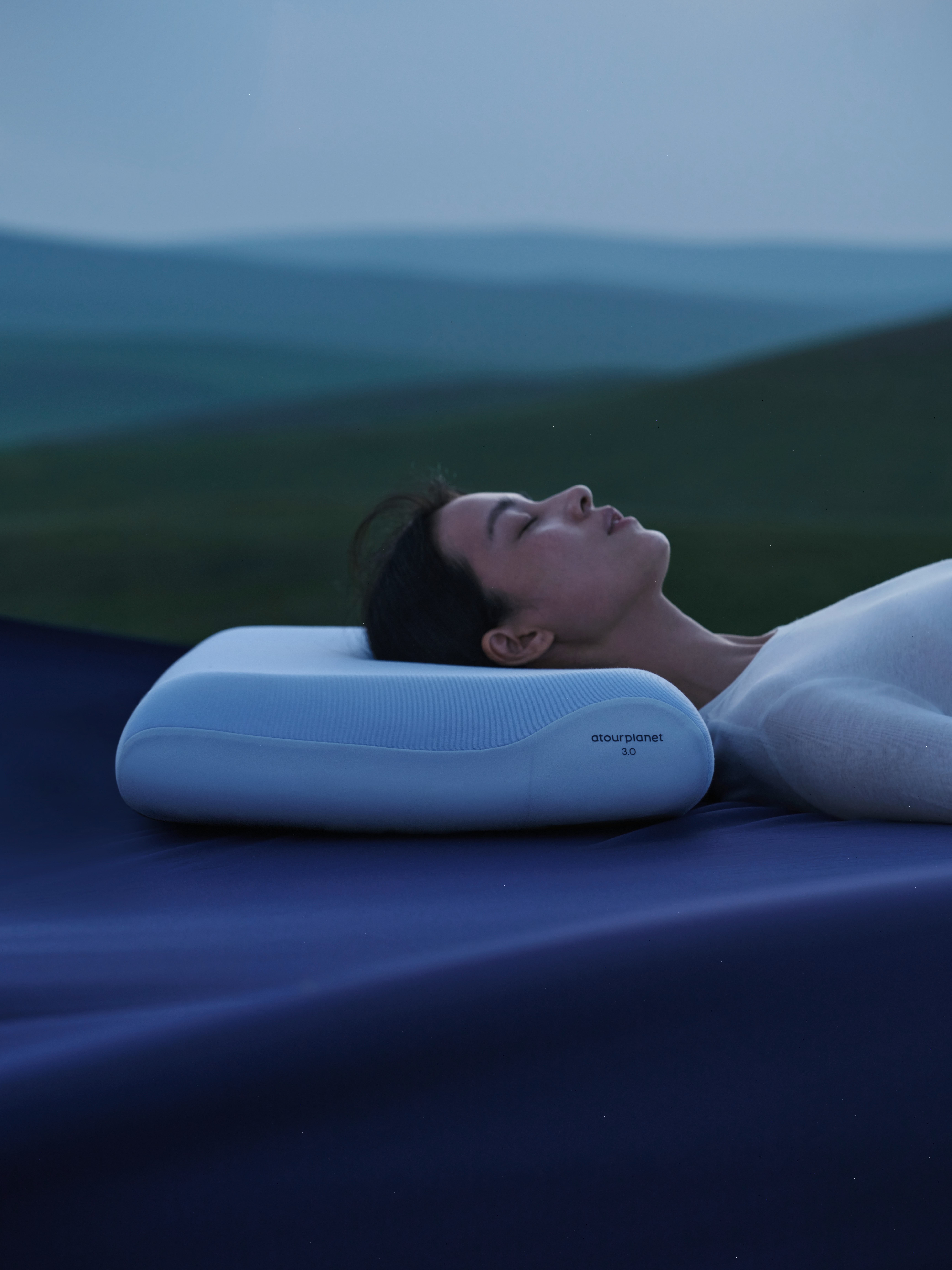 一年卖出 300 多万个枕头,亚朵跨行做对了什么|界面新闻