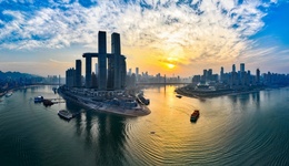 地方新闻精选 | 重庆调整部分行政区划设立两江新区 乌鲁木齐特大暴雪破纪录