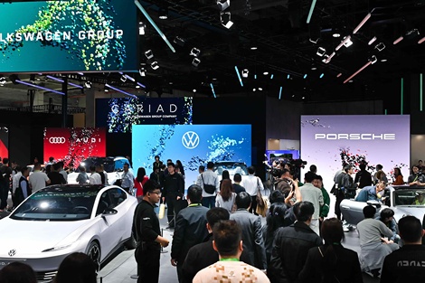 进博会上再掷2亿美金，大众汽车在中国的冒险赌注