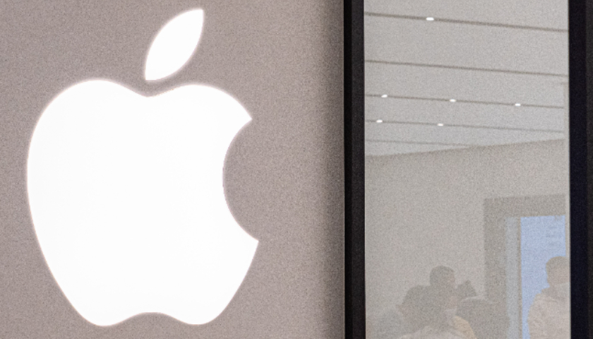 苹果计划为iPhone研发新的卫星功能，包括使用离线地图等