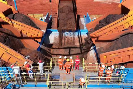 延宕28年后西芒杜项目投产，将重塑全球铁矿格局