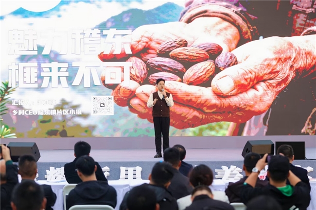 +䡱˫첢չʾչʾ ڶ㽭ִũˡܱ侺ԲĻ