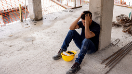 美国就业市场红灯四起，美联储12月降息预期概率不足三成