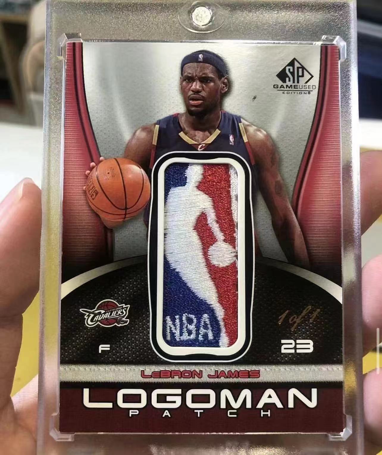 微博:中国广电话费充值卡回收-推低价NBA球星卡、联名LABUBU，卡牌公司TOPPS能否激活中国市场？