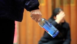 直通部委|自残威胁等均构成家暴中的精神暴力 10月份全社会用电量同比增长10.4%