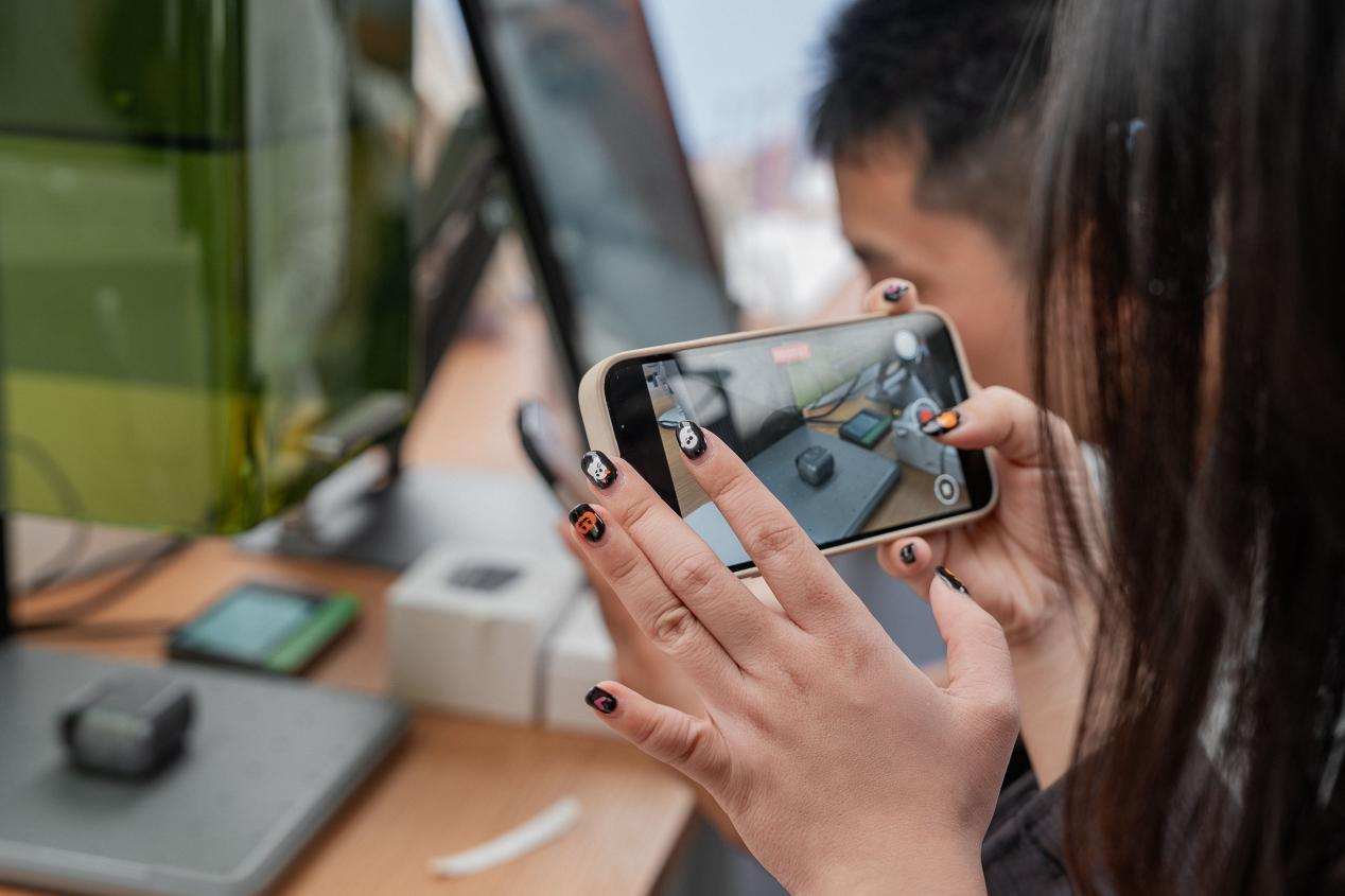 徕芬线下首家旗舰店落地深圳，两年拟开300家门店为新品铺路
