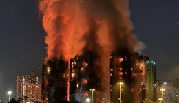 香港大埔五级火灾已致14人死亡，一名消防员殉职，李家超发声