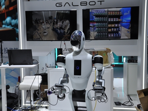 被AI吞没的知识、语言和我们｜编辑部聊天室