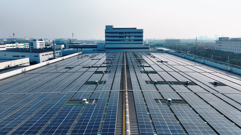 城市街道与高楼大厦的景色AI 生成的内容可能不正确。