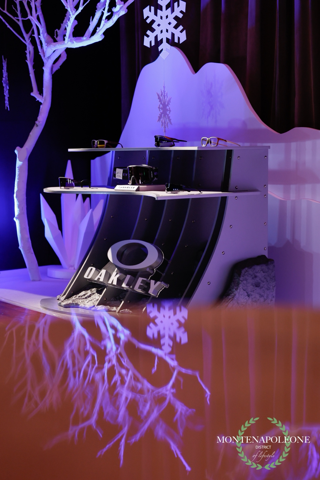 如图片无法显示,请刷新页面 如图片无法显示,请刷新页面