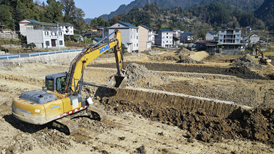 前11个月国内挖掘机销量同比增近两成，政策支撑下景气度有望延续