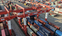 外需韧性叠加低基数效应，11月中国出口增速回升至5.9%