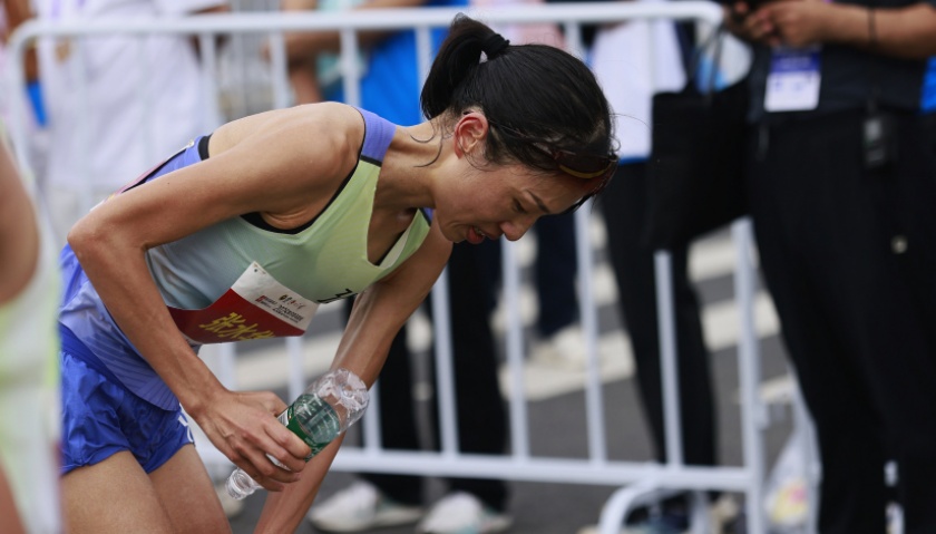 医院通报“最快女护士”张水华被处分：违规兼职取酬、虚假理由调休