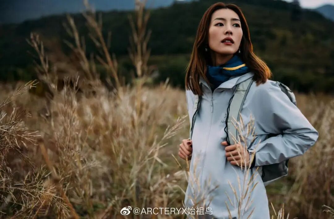 娱乐明星成运动户外品牌争抢焦点,品牌代言大盘点揭秘原因