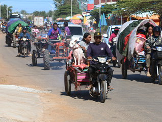 拒绝第三方调停，泰国阻止关键物资进入柬埔寨