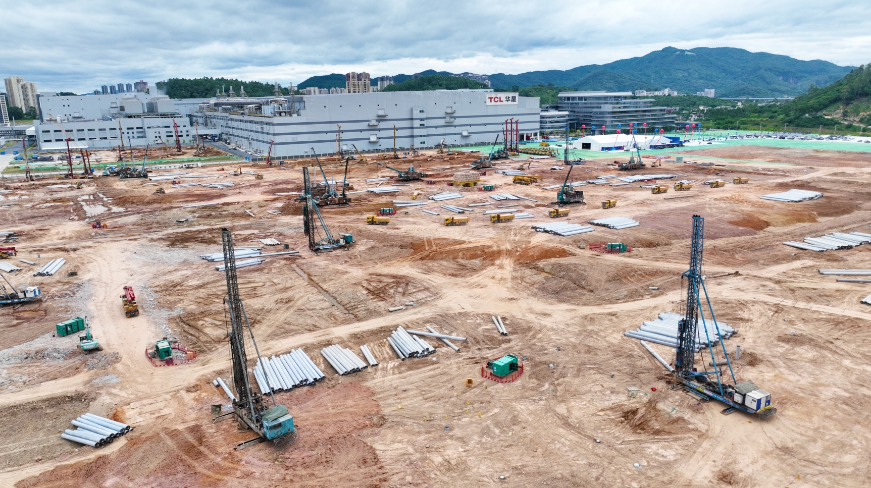 广州黄埔冲刺“世界显示之都”：超高清视频和新型显示迈向价值链高端