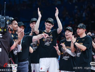 CBA新王诞生，商业化跃进仍是挑战