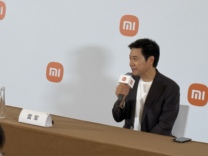 对话雷军：跟苹果的竞争会是一个漫长而痛苦的过程