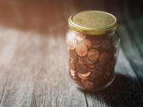 意华股份：拟共设Alpha Steel LLC及乐清海银新能源