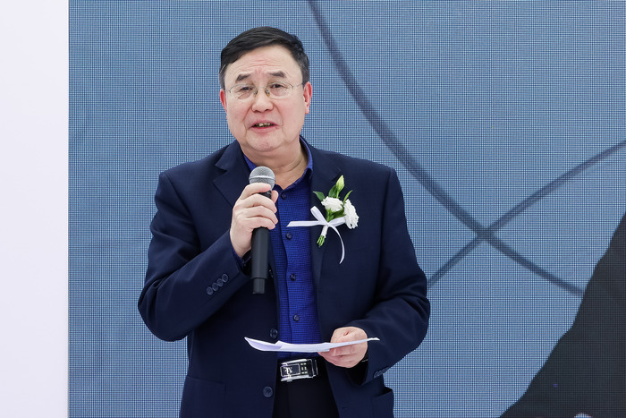 曲晓光主任.jpg