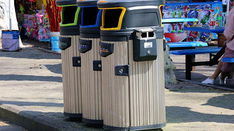 广东垃圾分类拟分四类：可回收物、易腐垃圾、有害垃圾及其他垃圾
