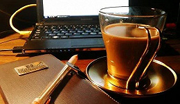 适量咖啡减轻疲劳程度，过量咖啡会增加心脏负担