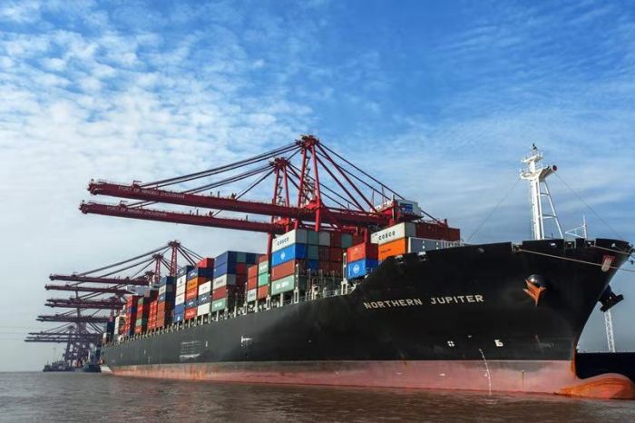 1-11月宁波进出口总额达1.16万亿，同比增长7%