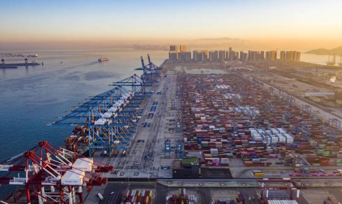青岛港发布2023年第一季度吞吐量数据