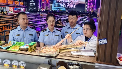 “安心畅饮，快检护航”！哈尔滨啤酒节严把食品安全关