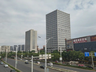 观楼｜筑友·翰林府第入列昆明 房票房源去化加速，豪门金座将改建为保租房