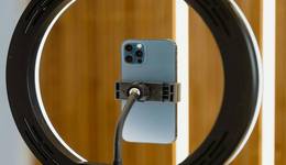 特别策划 | Self-Portrait直播事故拷问：别让“流量泡沫”毁了品牌的“专业口碑”