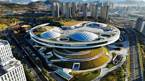 山东城市观察 | 虚实智变、双轨并进！崂山区开启“数智”新篇章