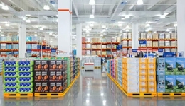 山姆的烦恼在热搜里，大润发的难题在财报里