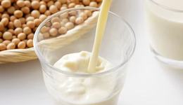 “豆奶大王”未能扭转业绩颓势，84岁掌舵人不敢退休