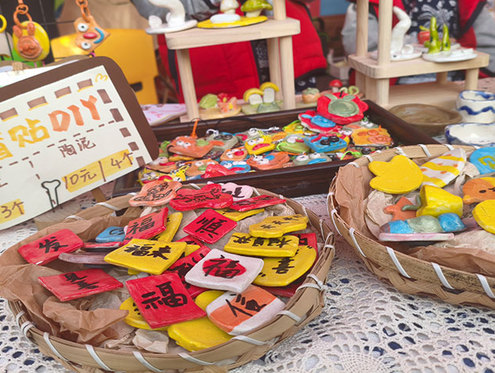 摊主年龄竟不足6岁？鄞江十月十庙会萌趣出圈